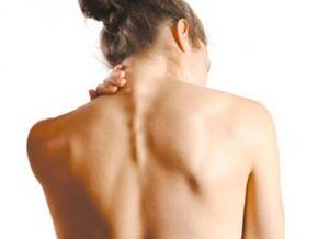 dolore al collo dovuto all'osteocondrosi